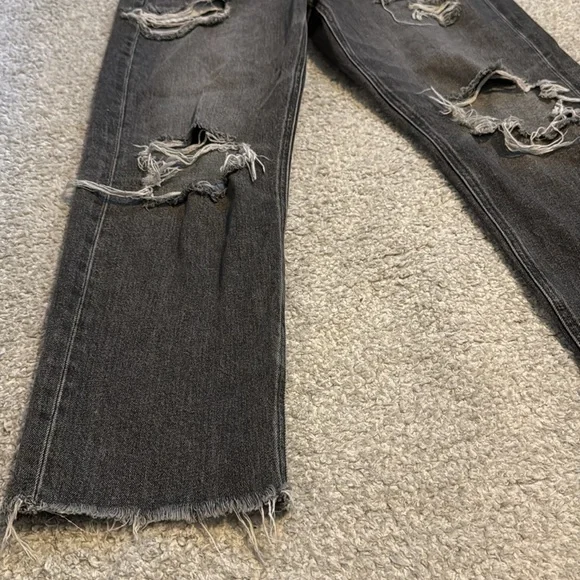 Women’s American Eagle boyfriend jean - Picture 3 of 7